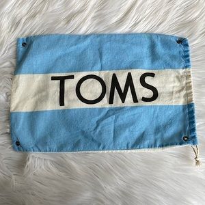TOMS drawstring white and light blue shoe bag